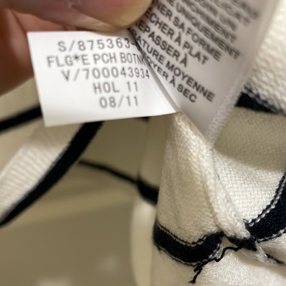 Banana Republic long sleeve striped sweater (sz l) - Picture 8 of 10